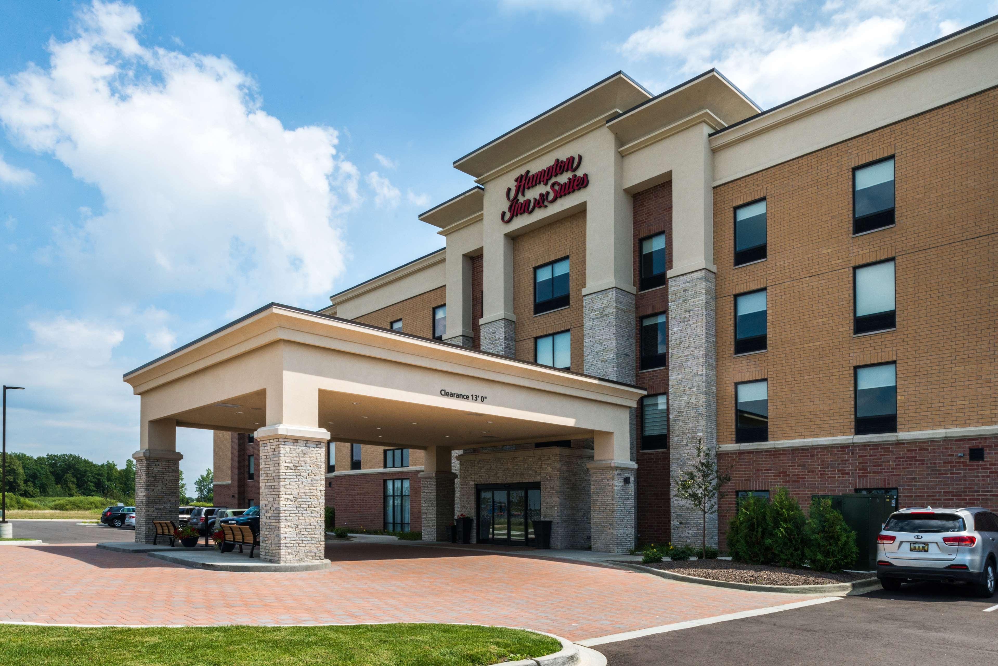 Hampton Inn & Suites Wixom/Novi/Detroit, Mi Exterior photo